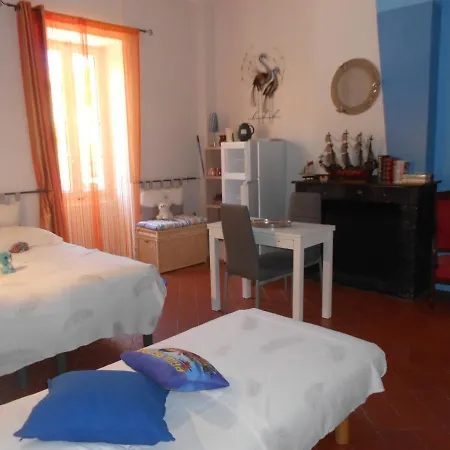 L'abri Du Vent Bed & Breakfast